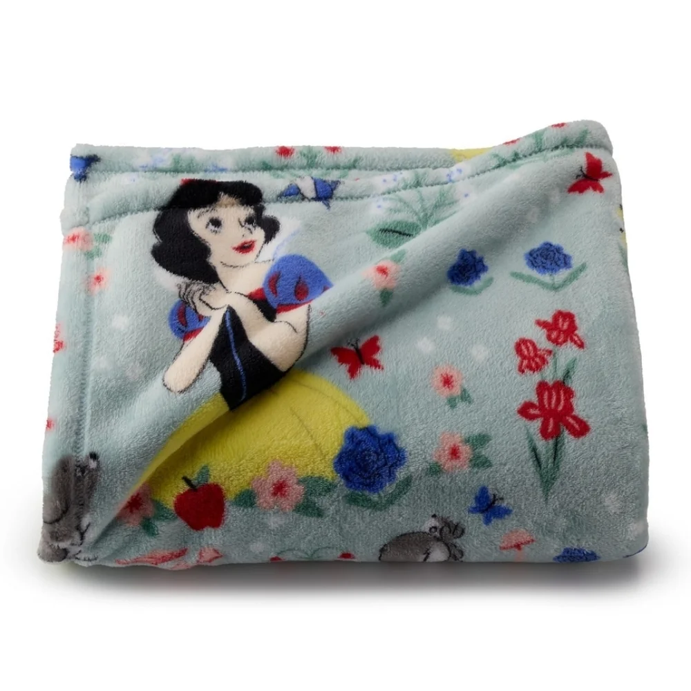 Disney's Snow White Oversized Supersoft Printed Plush Throw Blanket